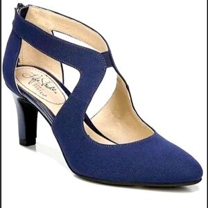 Life Stride Giovanna 2 Pump - Navy Blue